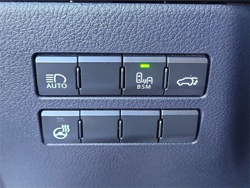 Used 2018 Lexus NX 300 FWD w/ Premium Package image 19