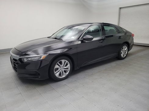 Used 2018 Honda Accord LX image 2