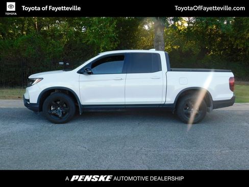 Used 2023 Honda Ridgeline Black Edition image 9