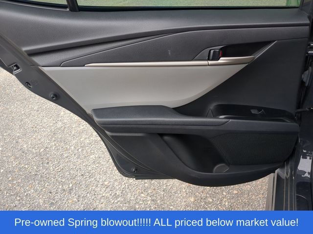 Used 2025 Toyota Camry SE FWD image 34