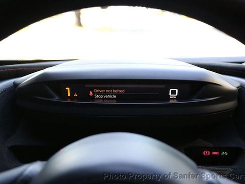 Used 2018 McLaren 720S Luxury RWD image 39