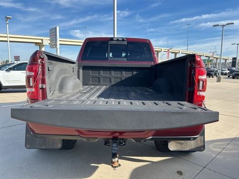 Used 2022 RAM 3500 Limited image 9