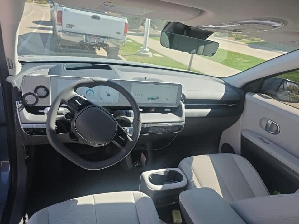 Certified 2024 Hyundai Ioniq 5 Limited AWD/4WD image 2