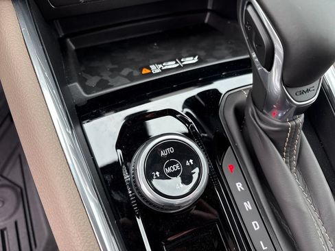 New 2026 GMC Canyon Denali AWD/4WD image 22