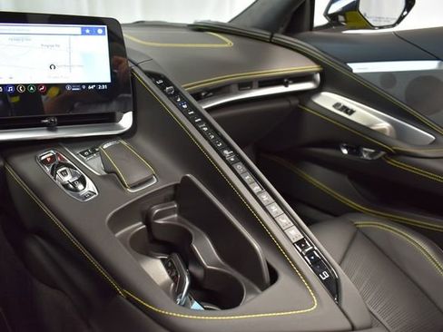 Certified 2023 Chevrolet Corvette Stingray Premium Conv w/ Z51 Performance Package RWD image 23