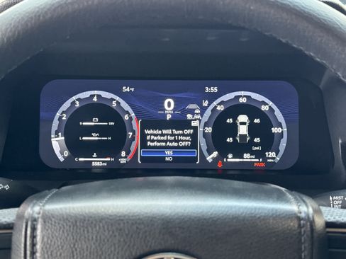 Used 2025 Toyota Tacoma TRD Sport image 14