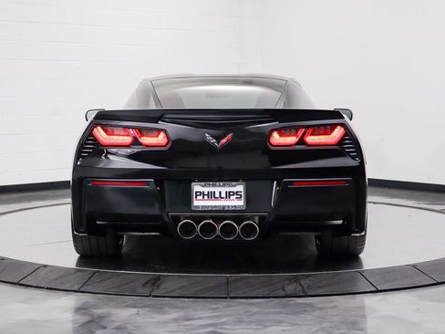 Used 2014 Chevrolet Corvette Stingray Coupe RWD image 15