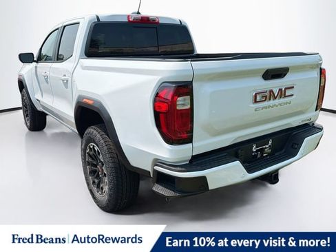 New 2026 GMC Canyon AT4 AWD/4WD image 4