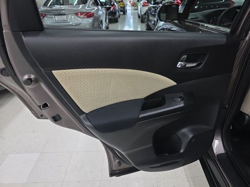 Used 2015 Honda CR-V EX image 14