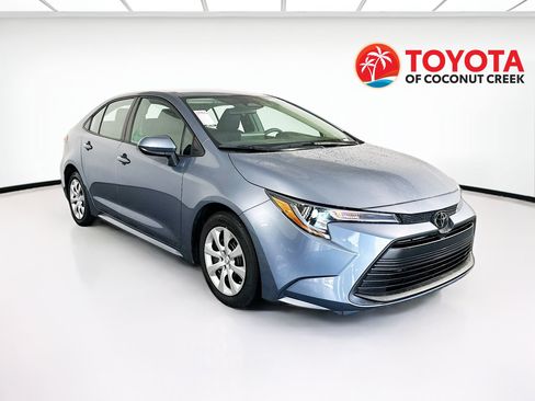 Used 2024 Toyota Corolla LE FWD image 1
