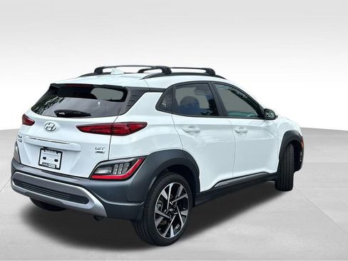 Used 2022 Hyundai Kona Limited AWD/4WD image 7