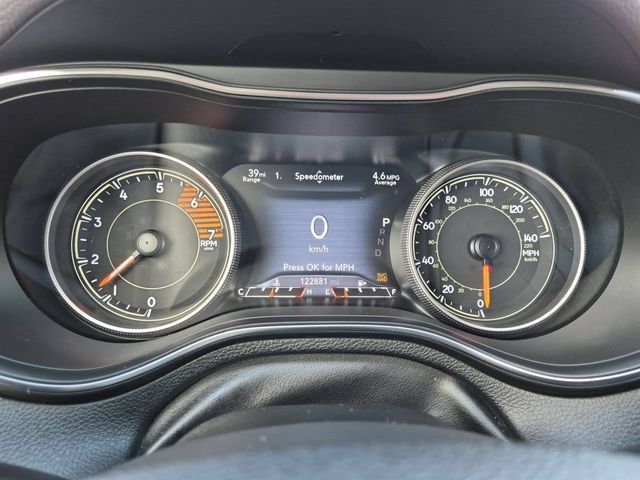 Used 2019 Jeep Cherokee Limited AWD/4WD image 11