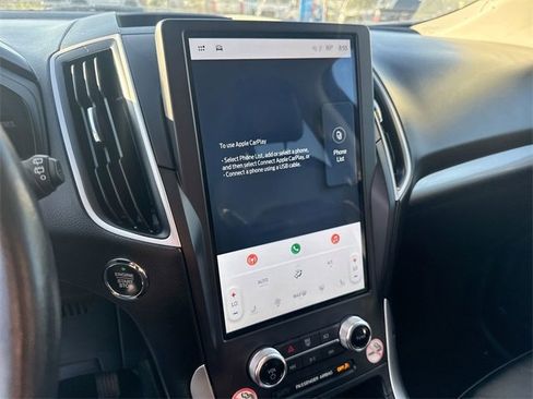 Certified 2023 Ford Edge SEL image 16