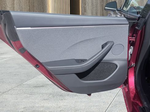 Used 2025 Tesla Model 3 RWD image 25