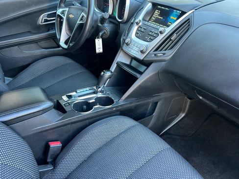 Used 2017 Chevrolet Equinox LT w/ Convenience Package FWD image 20