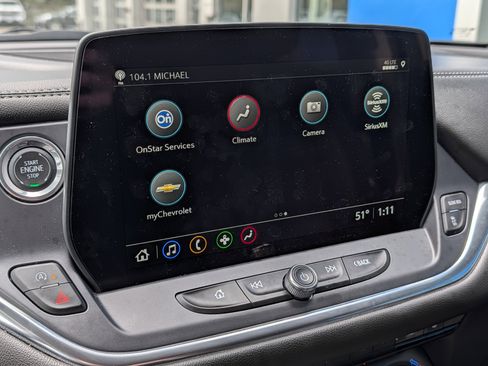 Certified 2025 Chevrolet Blazer LT AWD/4WD image 19