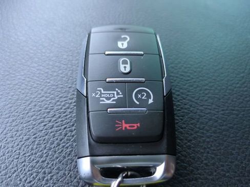 Used 2025 RAM 1500 Big Horn image 31