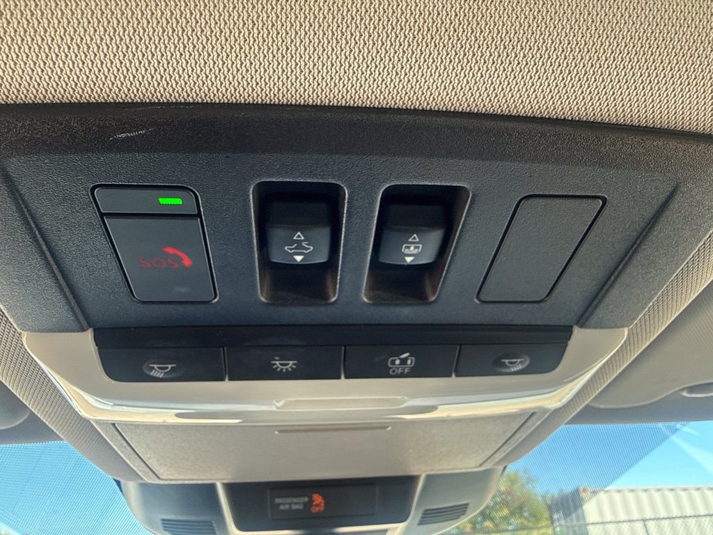 Certified 2021 Nissan Rogue SL w/ Premium Package FWD image 29