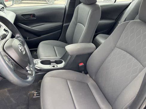 Used 2023 Toyota Corolla LE image 11