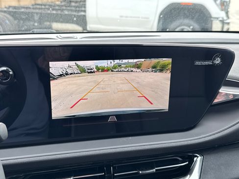 Used 2026 Buick Envista Sport Touring w/ Convenience I Package FWD image 33