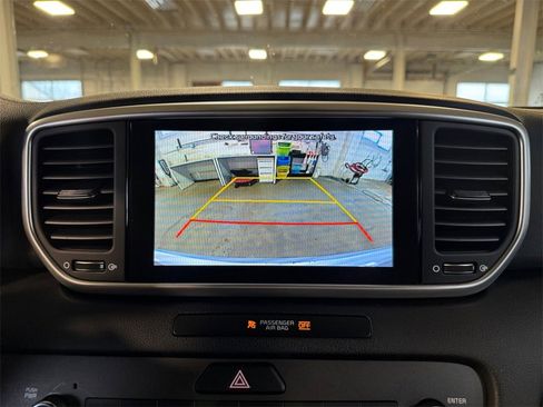 Certified 2022 Kia Sportage Nightfall Edition image 18