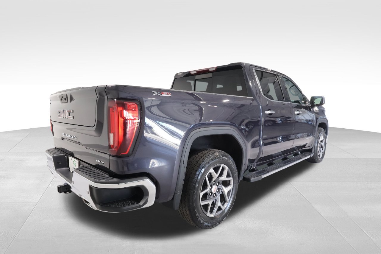 Certified 2023 GMC Sierra 1500 SLT w/ SLT Premium Plus Package AWD/4WD image 4