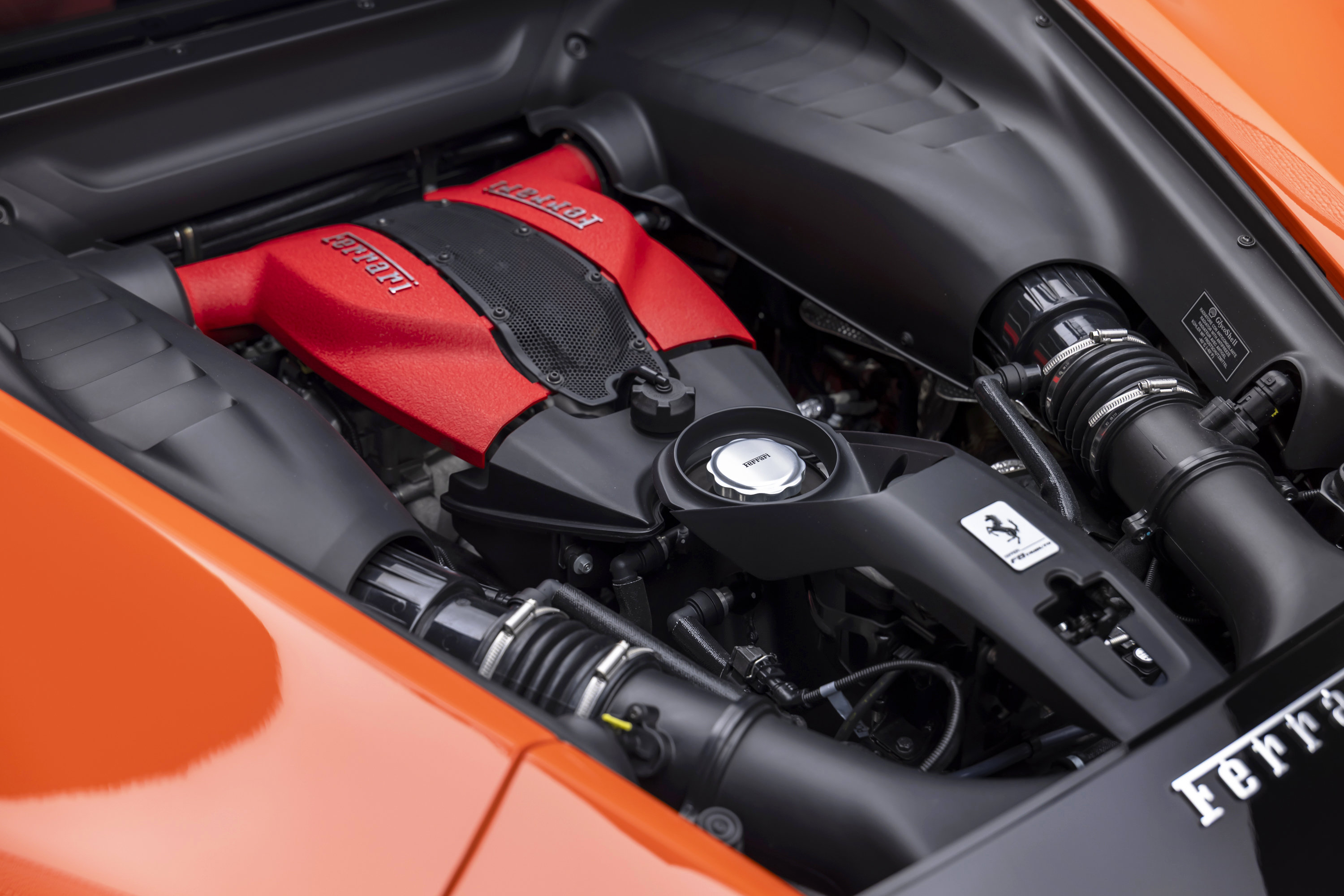 Certified 2021 Ferrari F8 Tributo RWD image 34