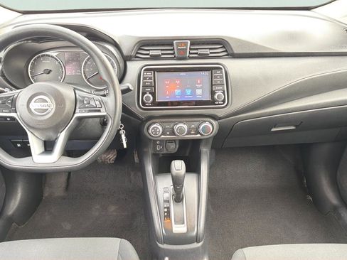 Used 2022 Nissan Versa S image 13