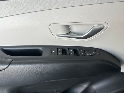 Used 2025 Hyundai Tucson SEL AWD/4WD image 11