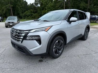 Used 2024 Nissan Rogue SV