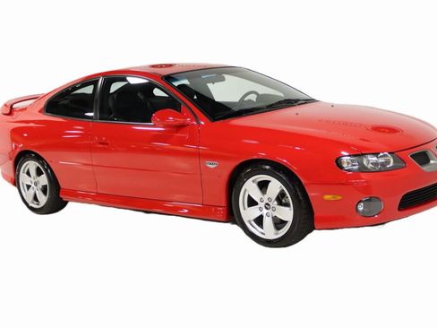 Used 2004 Pontiac GTO image 5
