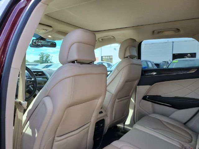 Used 2017 Lincoln MKC Reserve w/ Lincoln MKC Climate Package AWD/4WD image 23
