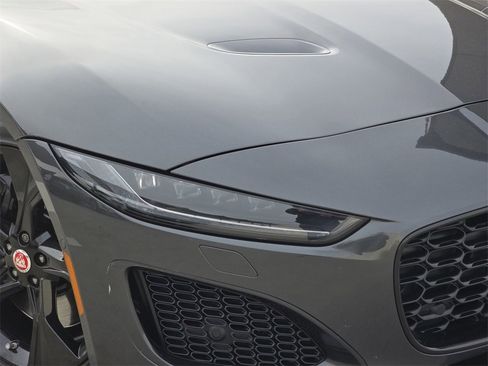 Certified 2023 Jaguar F-TYPE P450 image 30