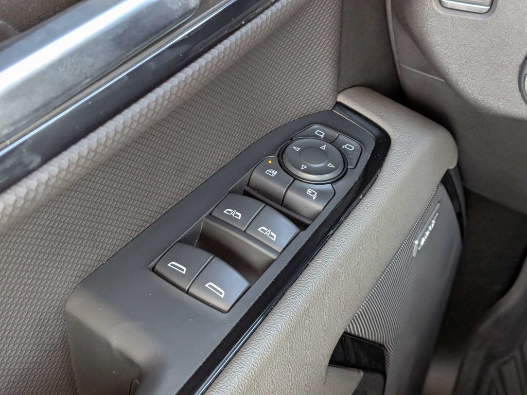 Used 2024 Chevrolet Silverado 1500 ZR2 w/ ZR2 Bison Edition AWD/4WD image 15