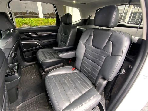Used 2024 Kia Telluride SX Prestige image 22