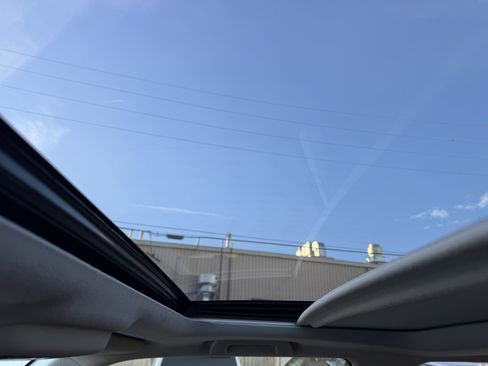 Certified 2022 Toyota 4Runner TRD Off-Road Premium w/ Moonroof Package image 31