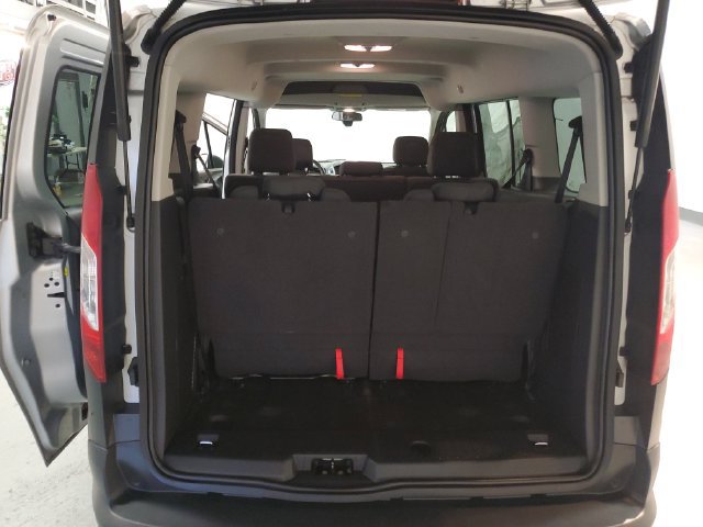 Used 2017 Ford Transit Connect XL FWD image 6