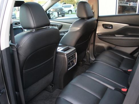 Used 2017 Nissan Murano Platinum w/ Platinum Technology Package FWD image 20