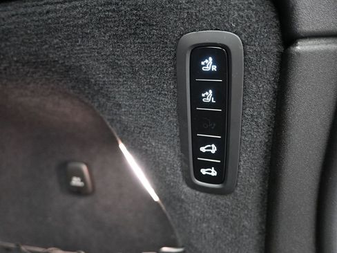 New 2025 Volvo EX90 Ultra image 18