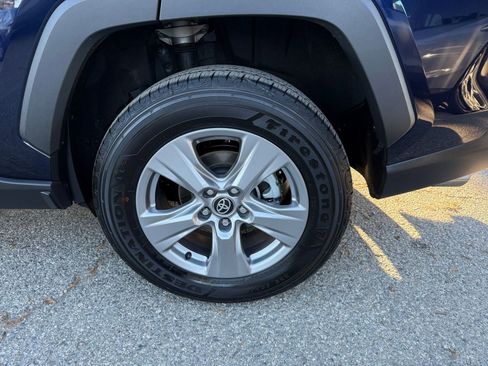 Used 2025 Toyota RAV4 XLE image 27