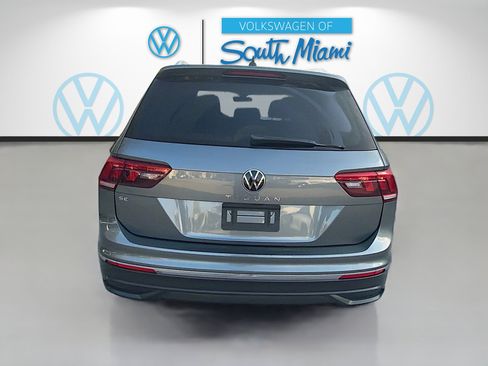 Used 2022 Volkswagen Tiguan SE FWD image 6