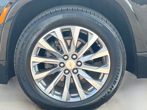 Used 2023 Chevrolet Traverse Premier w/ LPO, Floor Liner Package image 34