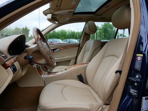Used 2009 Mercedes-Benz E 350 4MATIC Wagon image 14
