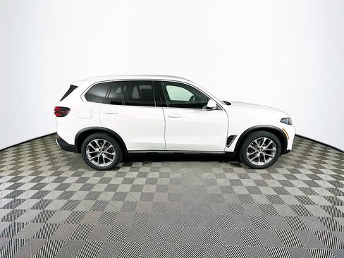 Used 2025 BMW X5 xDrive40i image 10