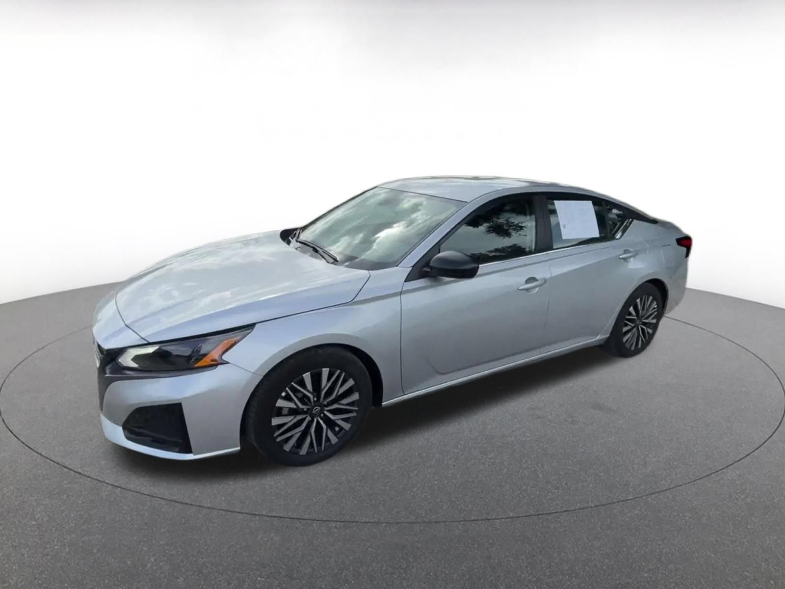 Used 2026 Nissan Altima 2.5 SV FWD image 7