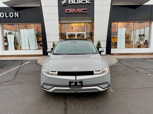 Used 2024 Hyundai Ioniq 5 Limited image 6