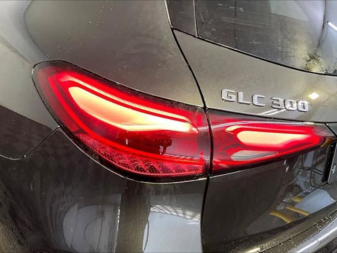 New 2026 Mercedes-Benz GLC 300 4MATIC image 5