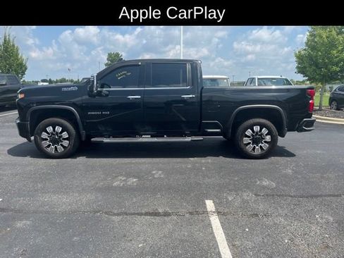 Used 2022 Chevrolet Silverado 2500 High Country w/ Z71 Off-Road Package AWD/4WD image 11