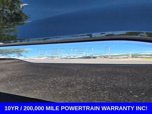 Used 2019 GMC Acadia Denali FWD image 19