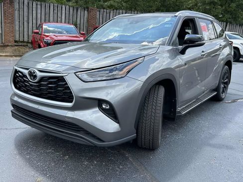 New 2026 Toyota Highlander XLE AWD/4WD image 7